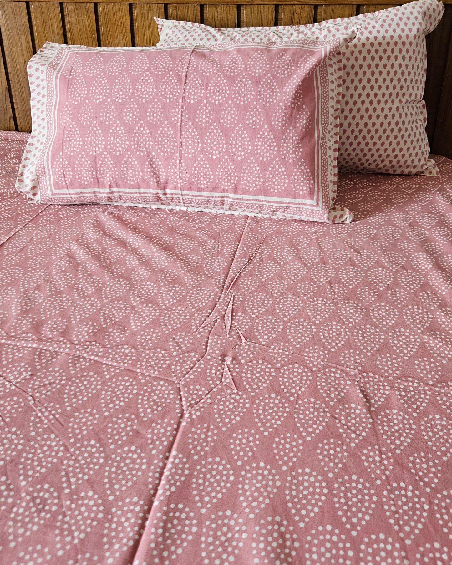 Boond - Pink and Ivory | Everyday Cotton Bedsheet