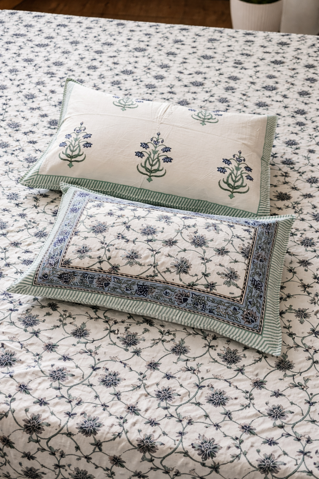 Fursat - White with Blue Floral Jaal