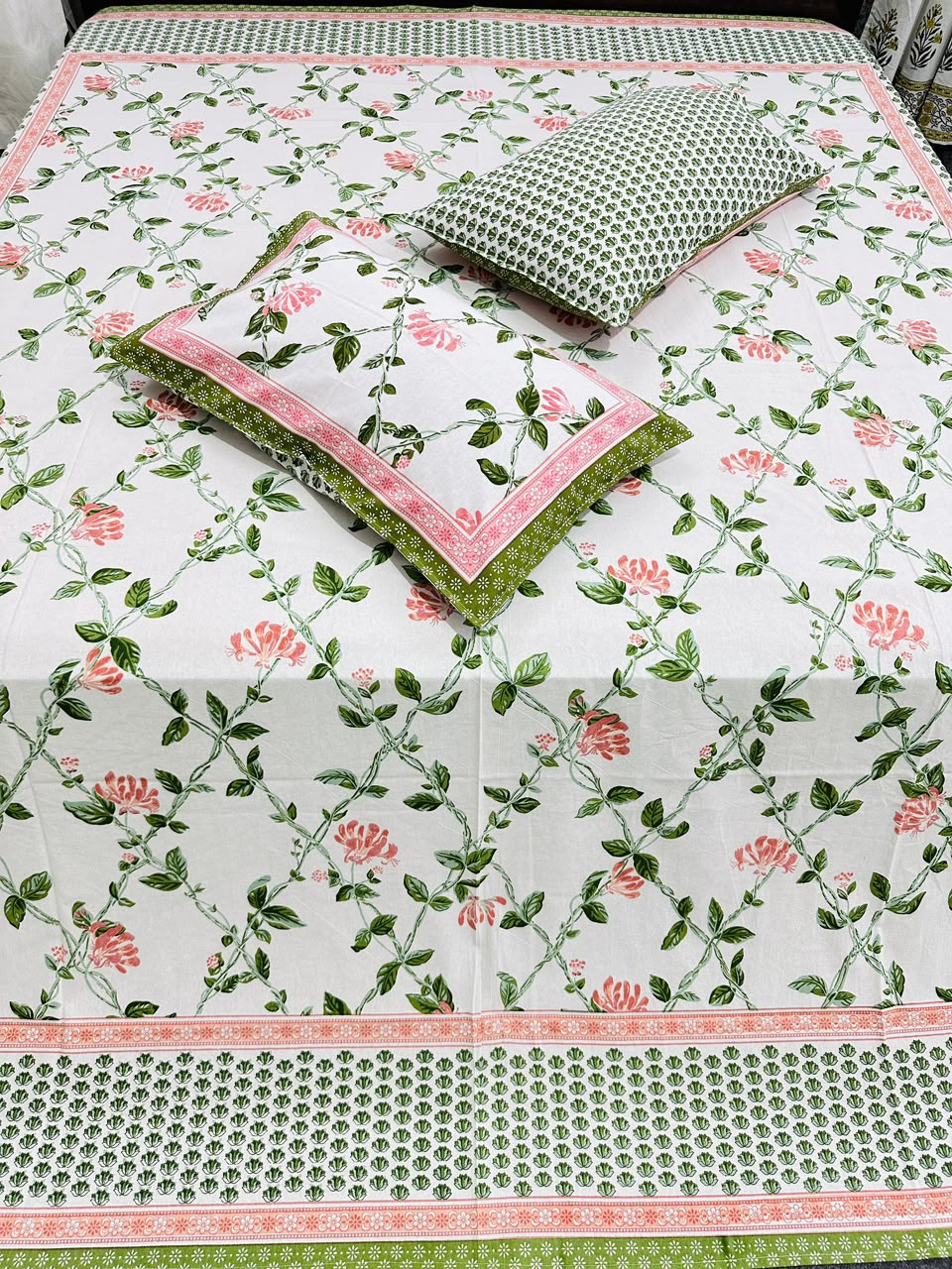 gulmohar- pink and green |Every day 100% cotton bedsheet | king size