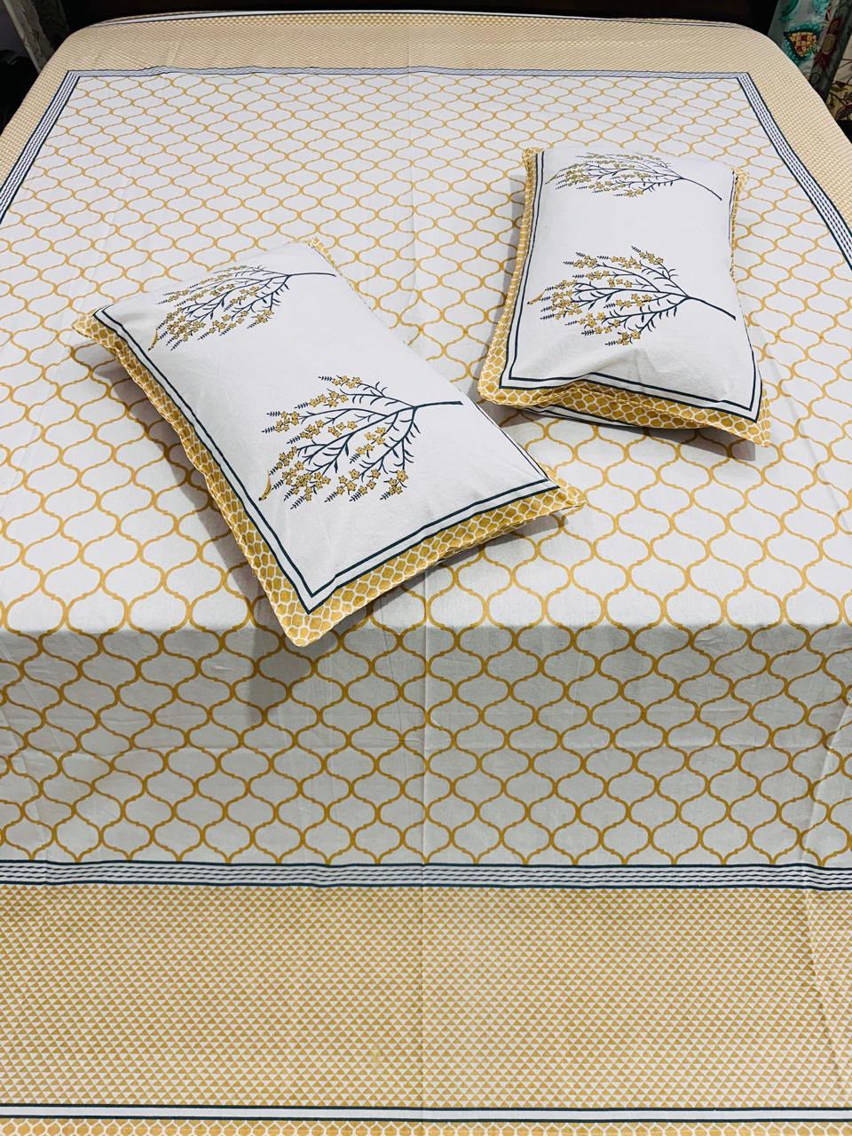 Jaal  Golden|Everyday 100% Cotton Bedsheet Set